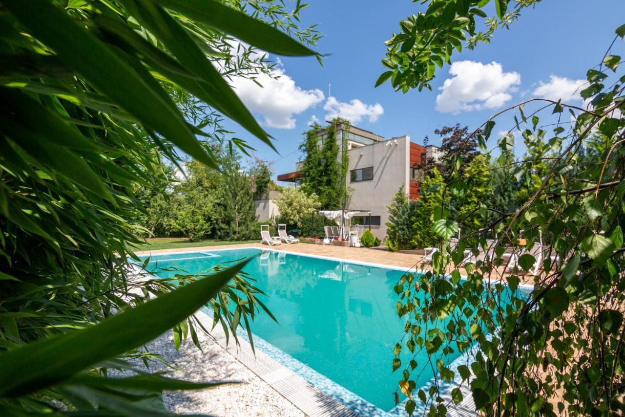 Kubiq Residence Giarmata Dış mekan fotoğraf